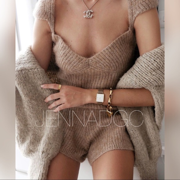 NWT Zara two piece sweater top and shorts set - Picture 3 of 16